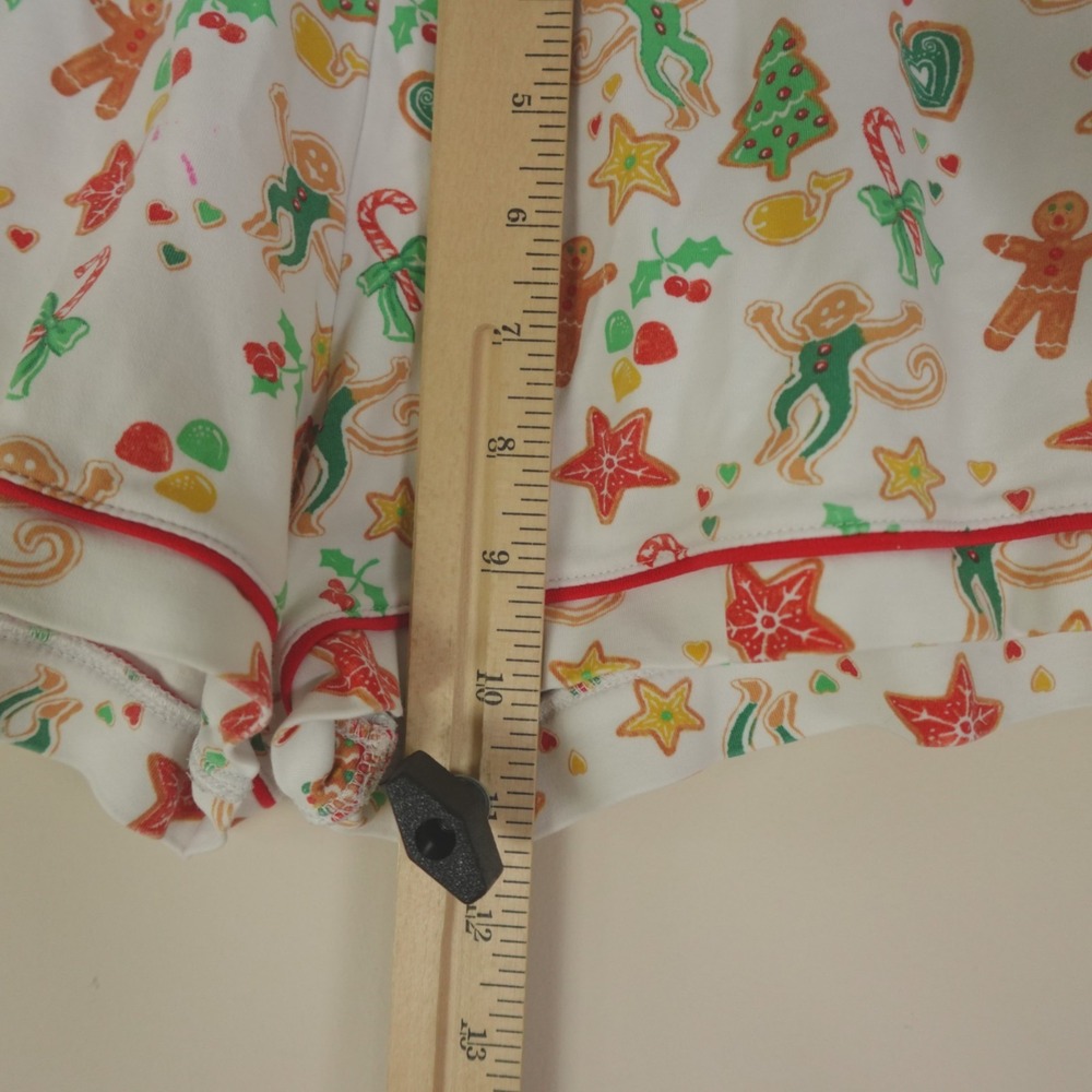 Roller Rabbit Pajama Set Gingerbread Party - Picture 14 of 16